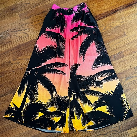 Revolve Retrofete Delia in Sunset Palm, size XXS - Picture 3 of 10